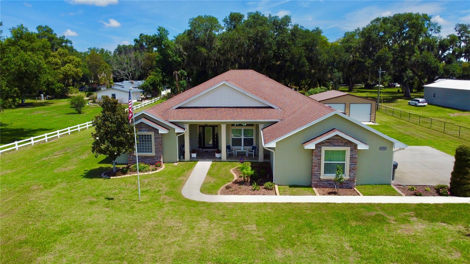 ACREAGE - Residential