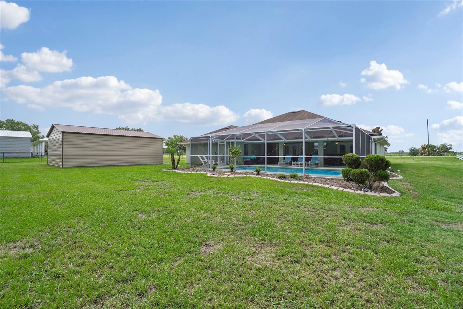 ACREAGE - Residential