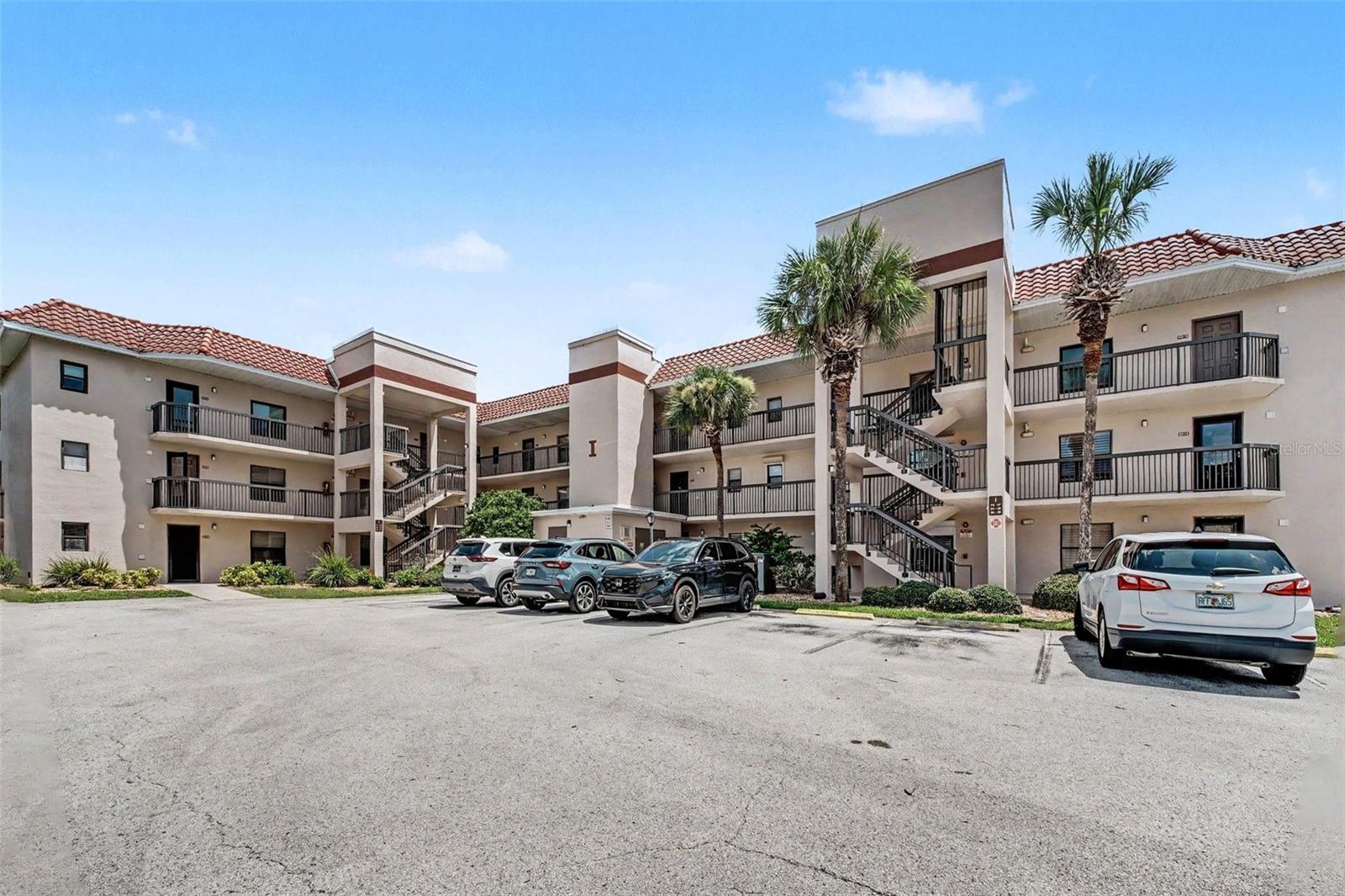 OCEAN VILLAGE CLUB - Residential