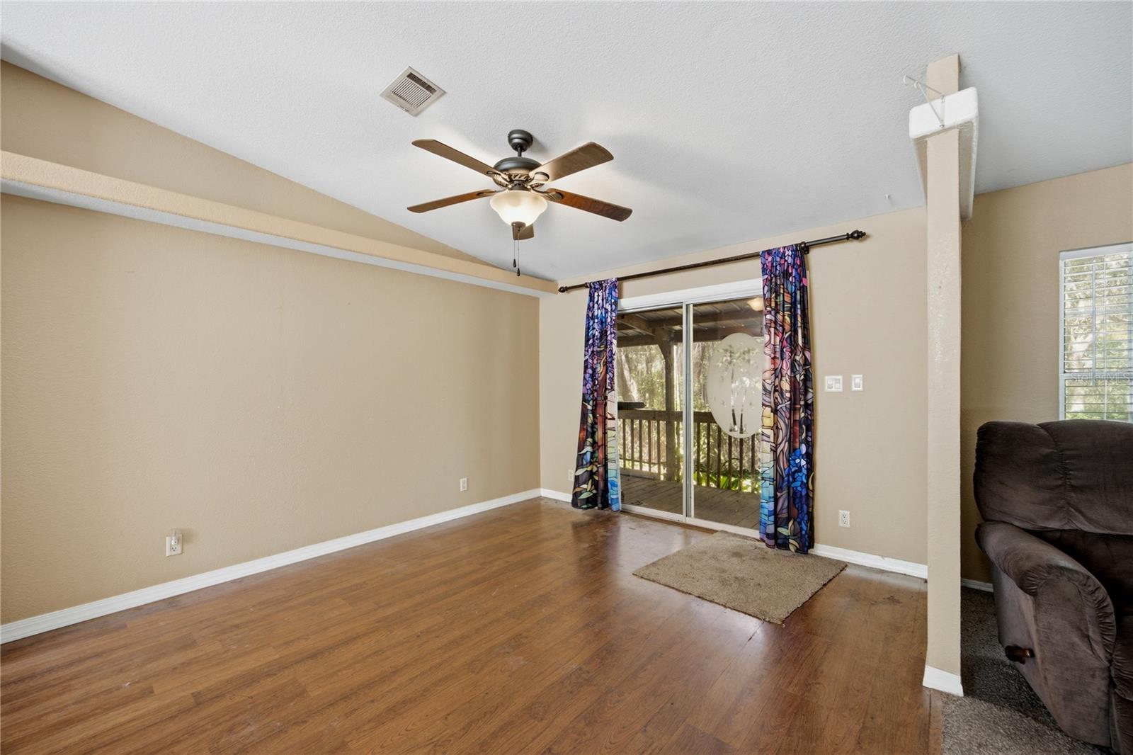 INTERLACHEN LAKES ESTATES - Residential