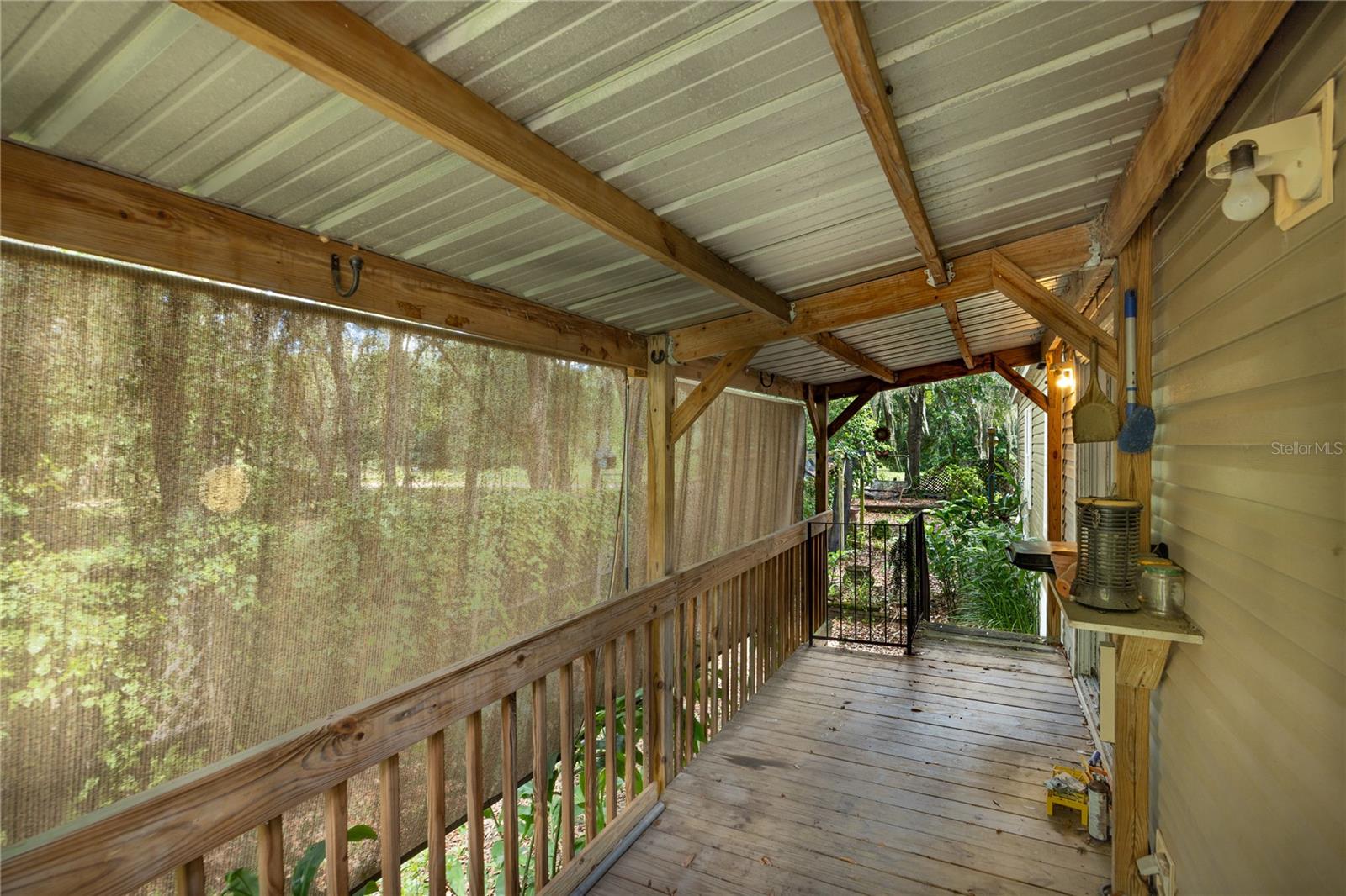 INTERLACHEN LAKES ESTATES - Residential