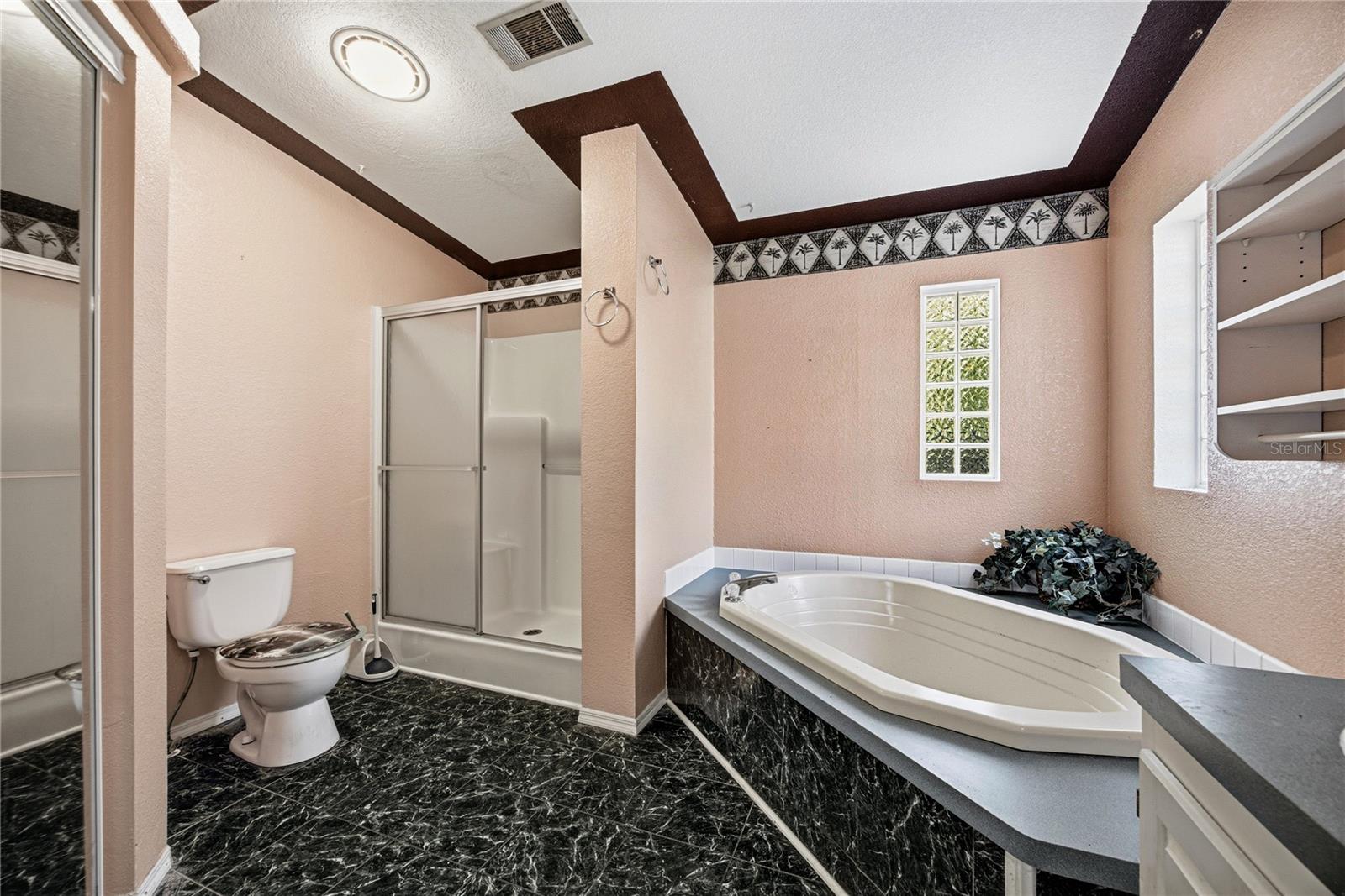 INTERLACHEN LAKES ESTATES - Residential