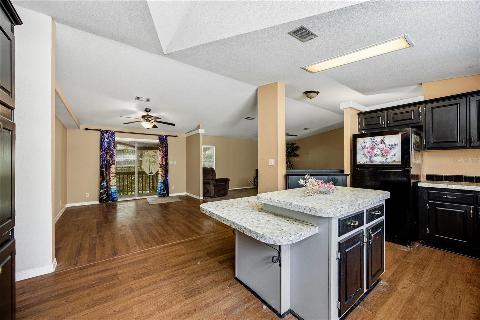 INTERLACHEN LAKES ESTATES - Residential