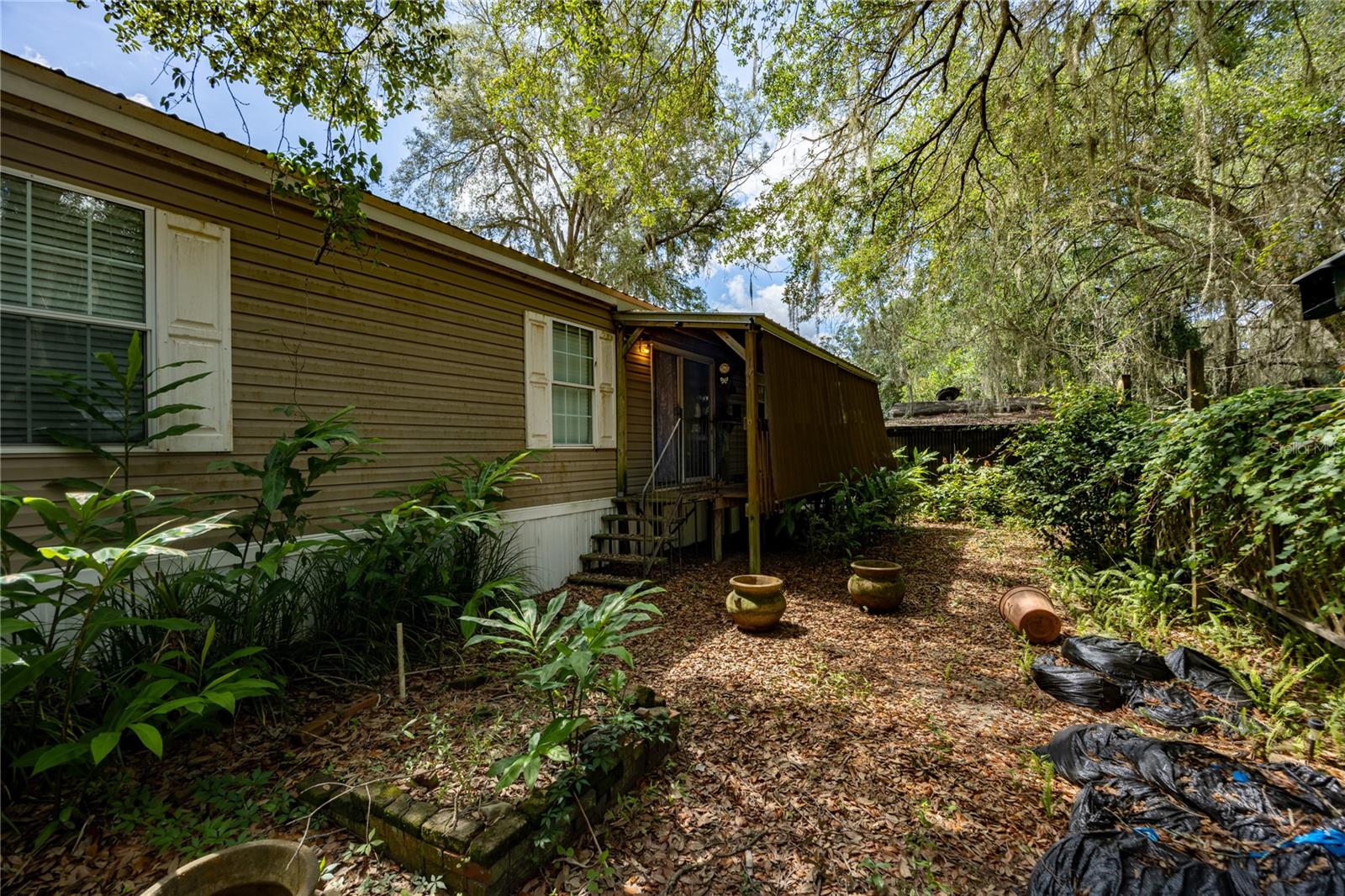 INTERLACHEN LAKES ESTATES - Residential