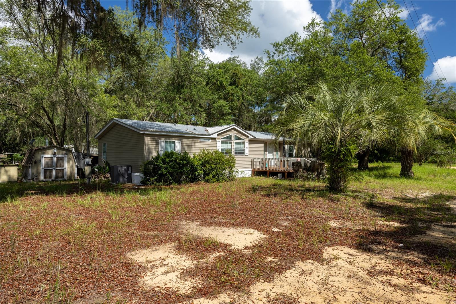 INTERLACHEN LAKES ESTATES - Residential