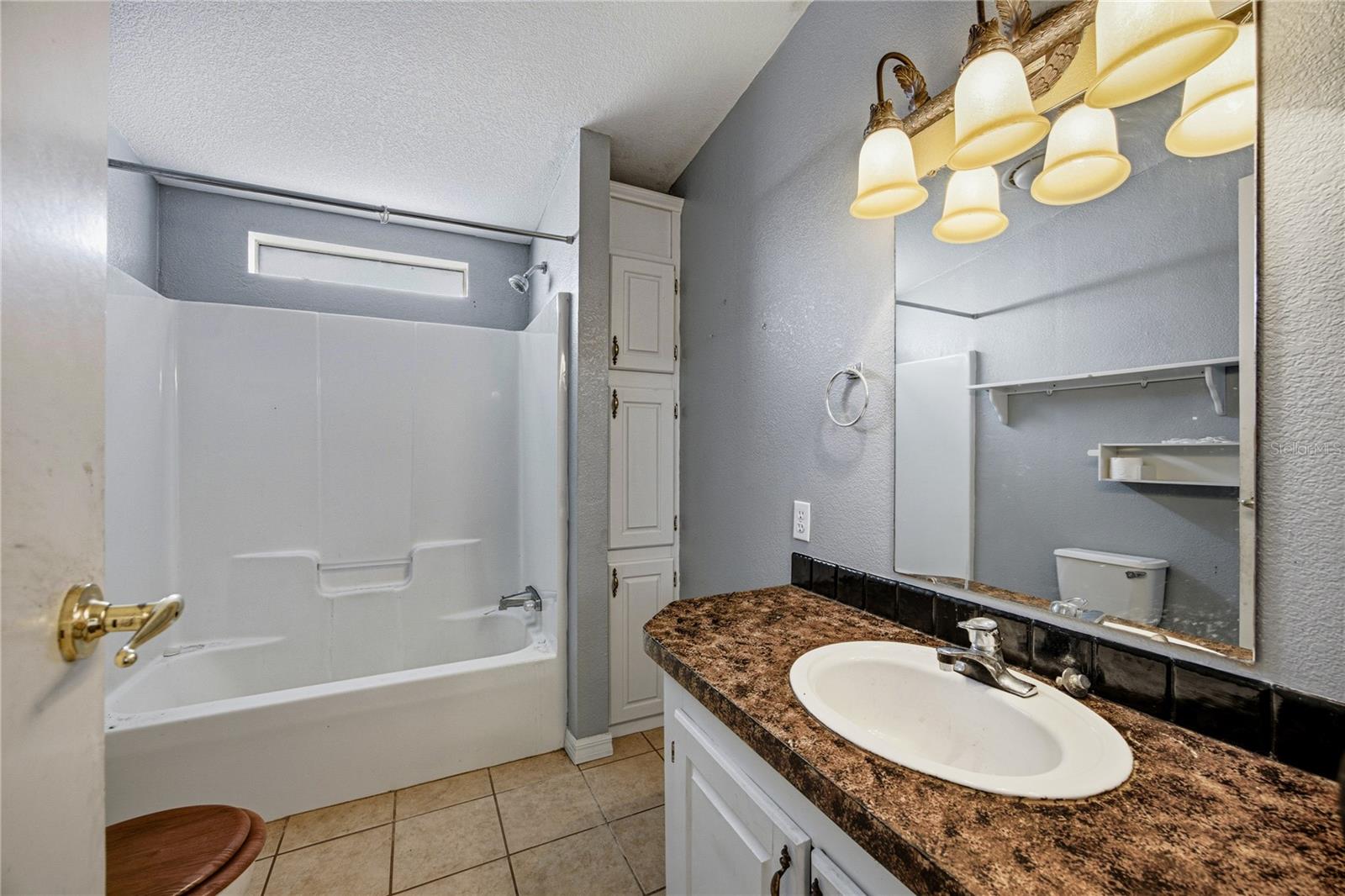 INTERLACHEN LAKES ESTATES - Residential