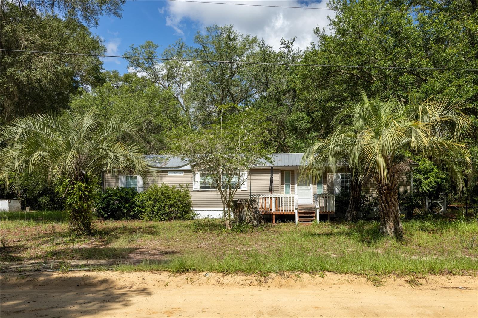 INTERLACHEN LAKES ESTATES - Residential