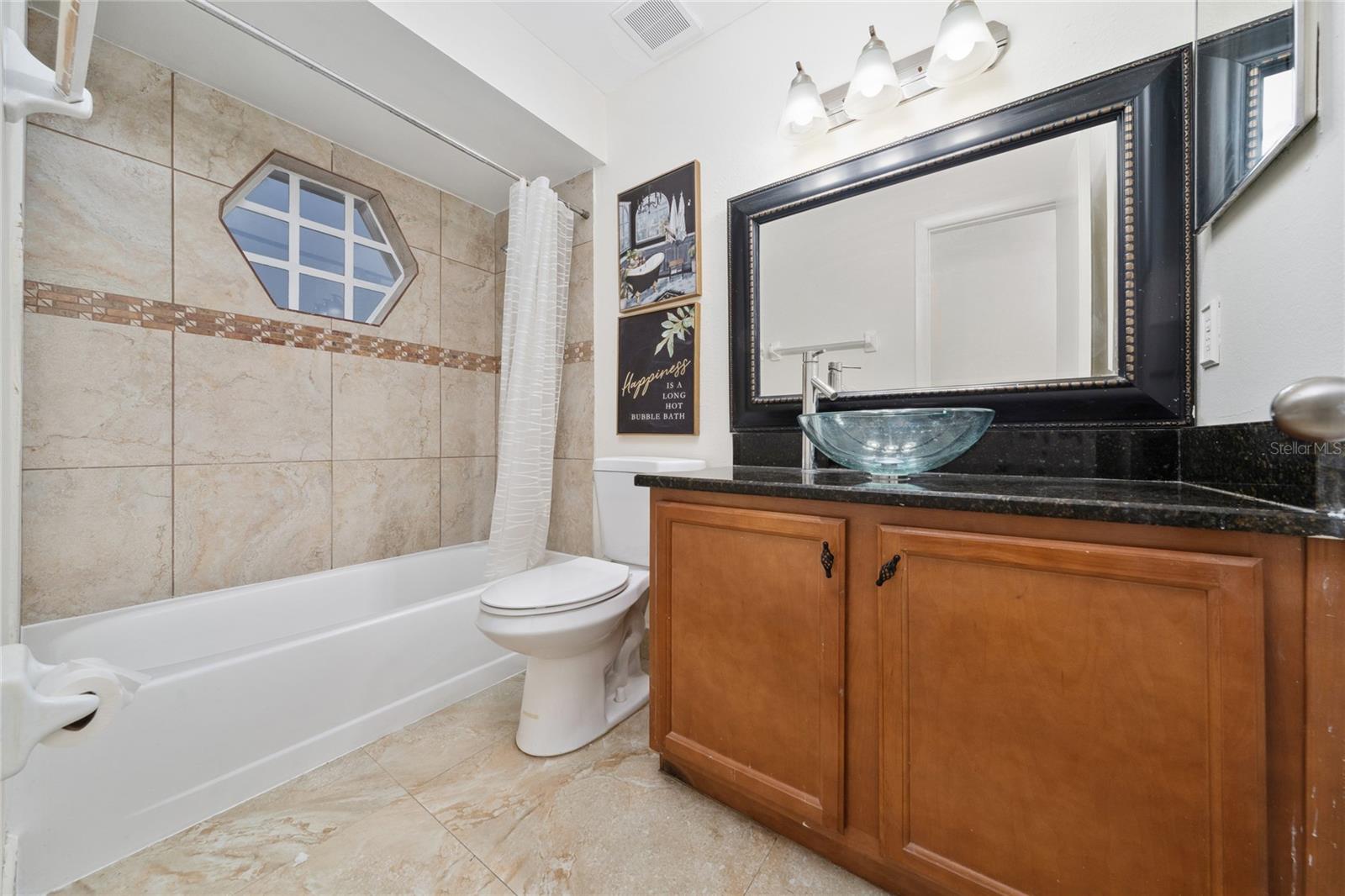BVL UNIT 11 3RD ADD - Residential