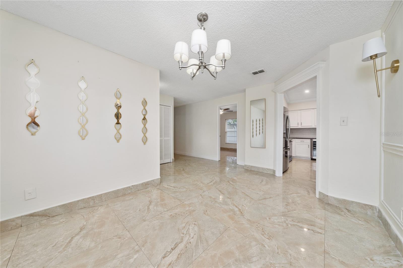 BVL UNIT 11 3RD ADD - Residential