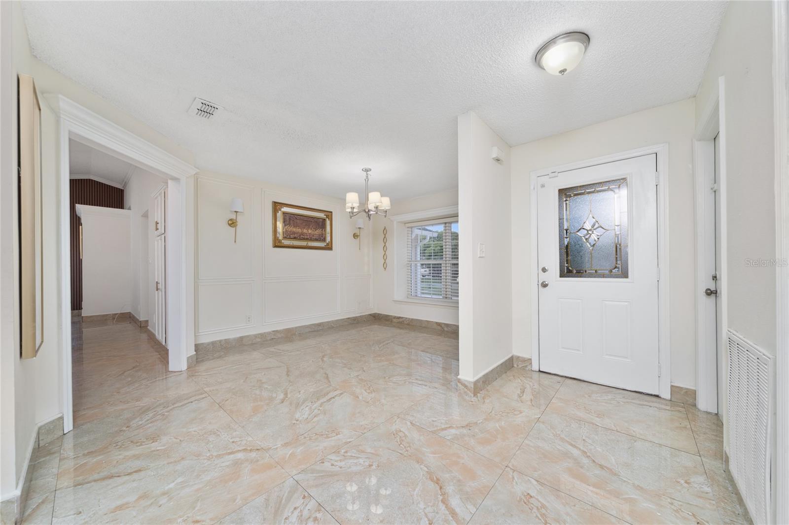 BVL UNIT 11 3RD ADD - Residential