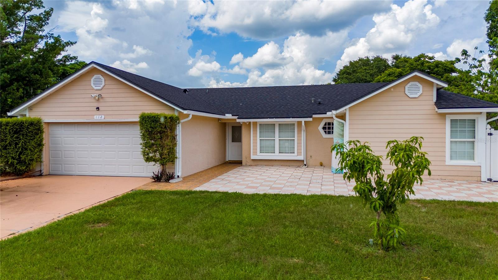 BVL UNIT 11 3RD ADD - Residential