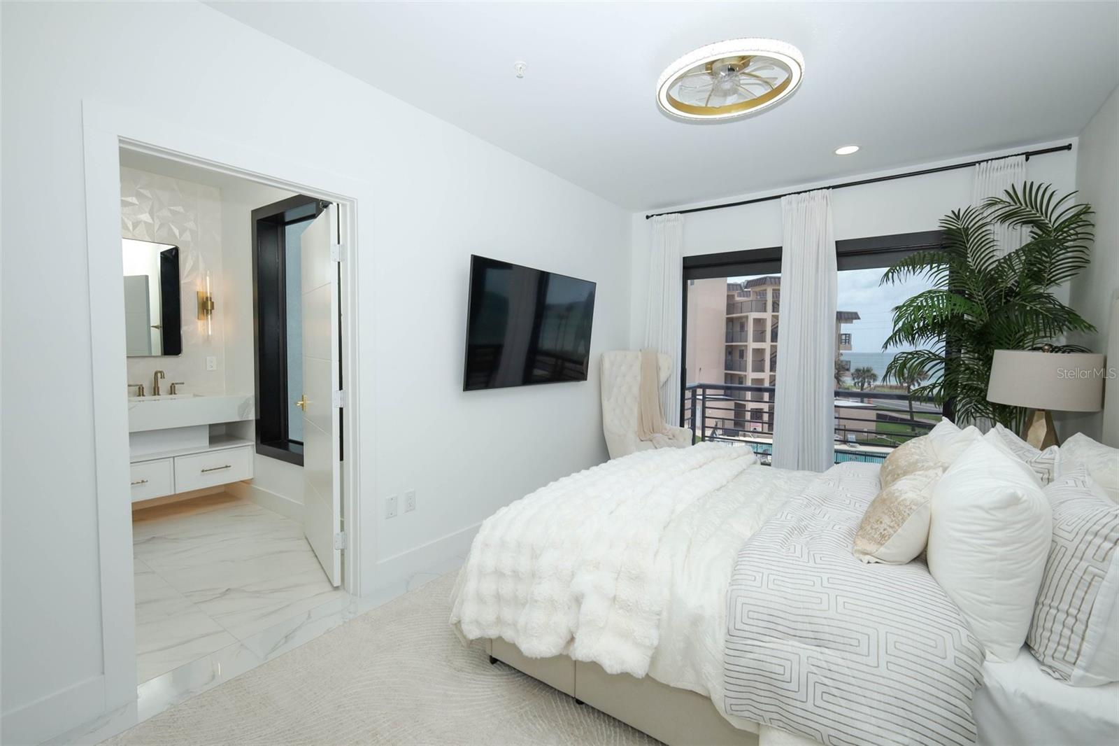 BAILEY BY THE SEA - Residential