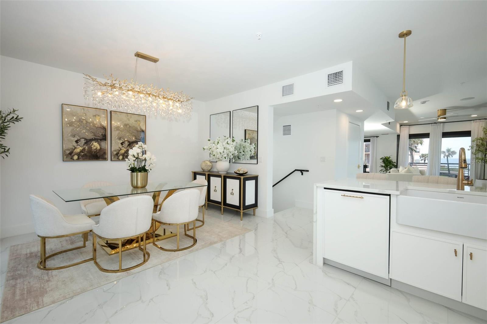 BAILEY BY THE SEA - Residential