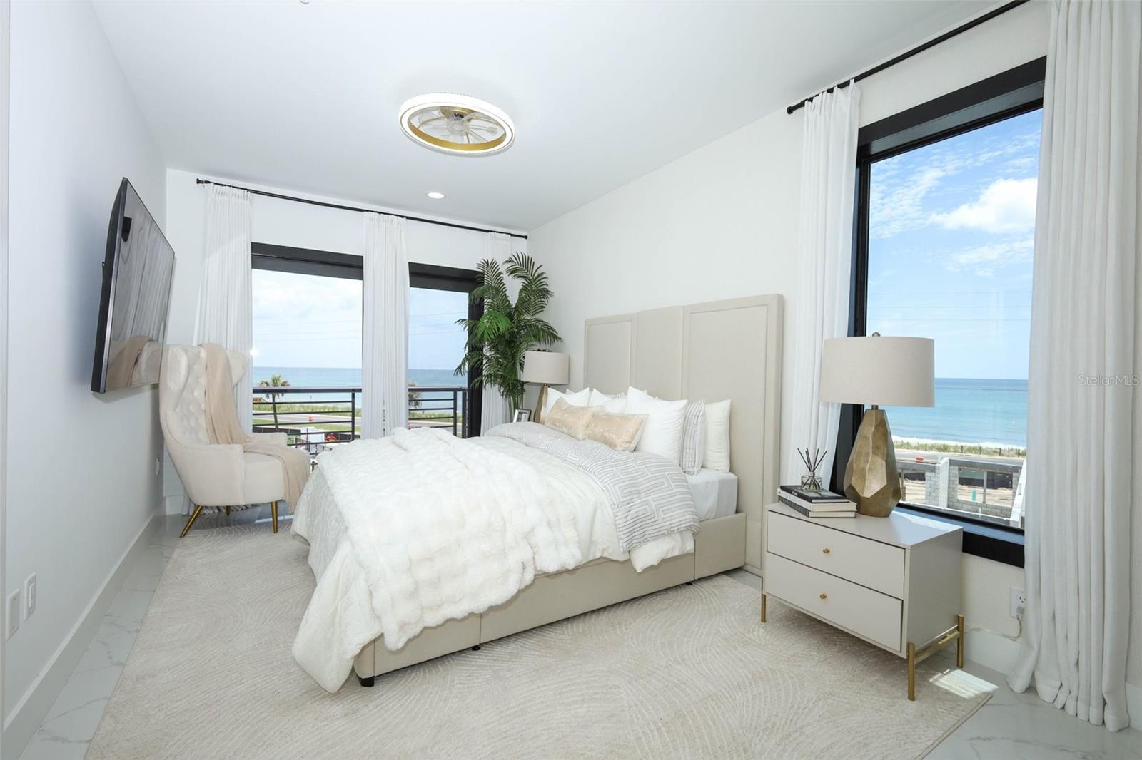 BAILEY BY THE SEA - Residential