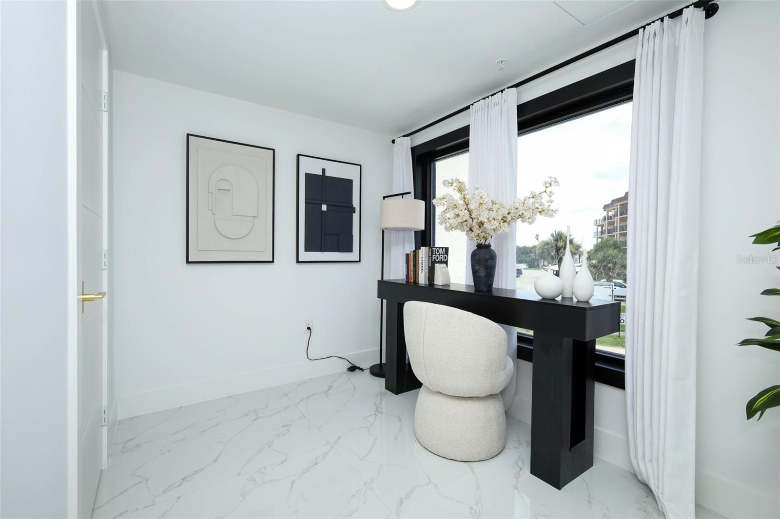 BAILEY BY THE SEA - Residential