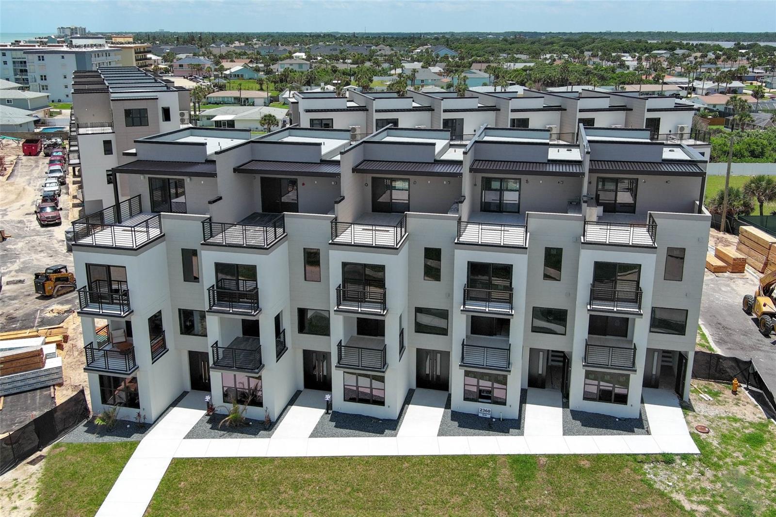 BAILEY BY THE SEA - Residential