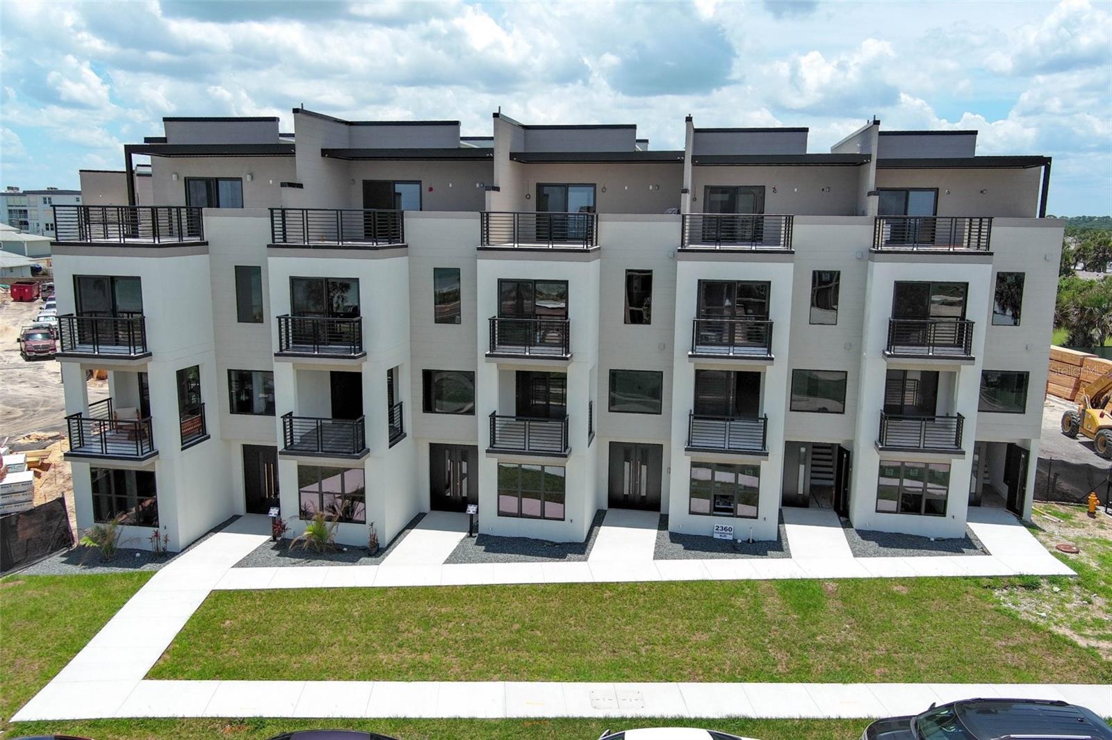 BAILEY BY THE SEA - Residential