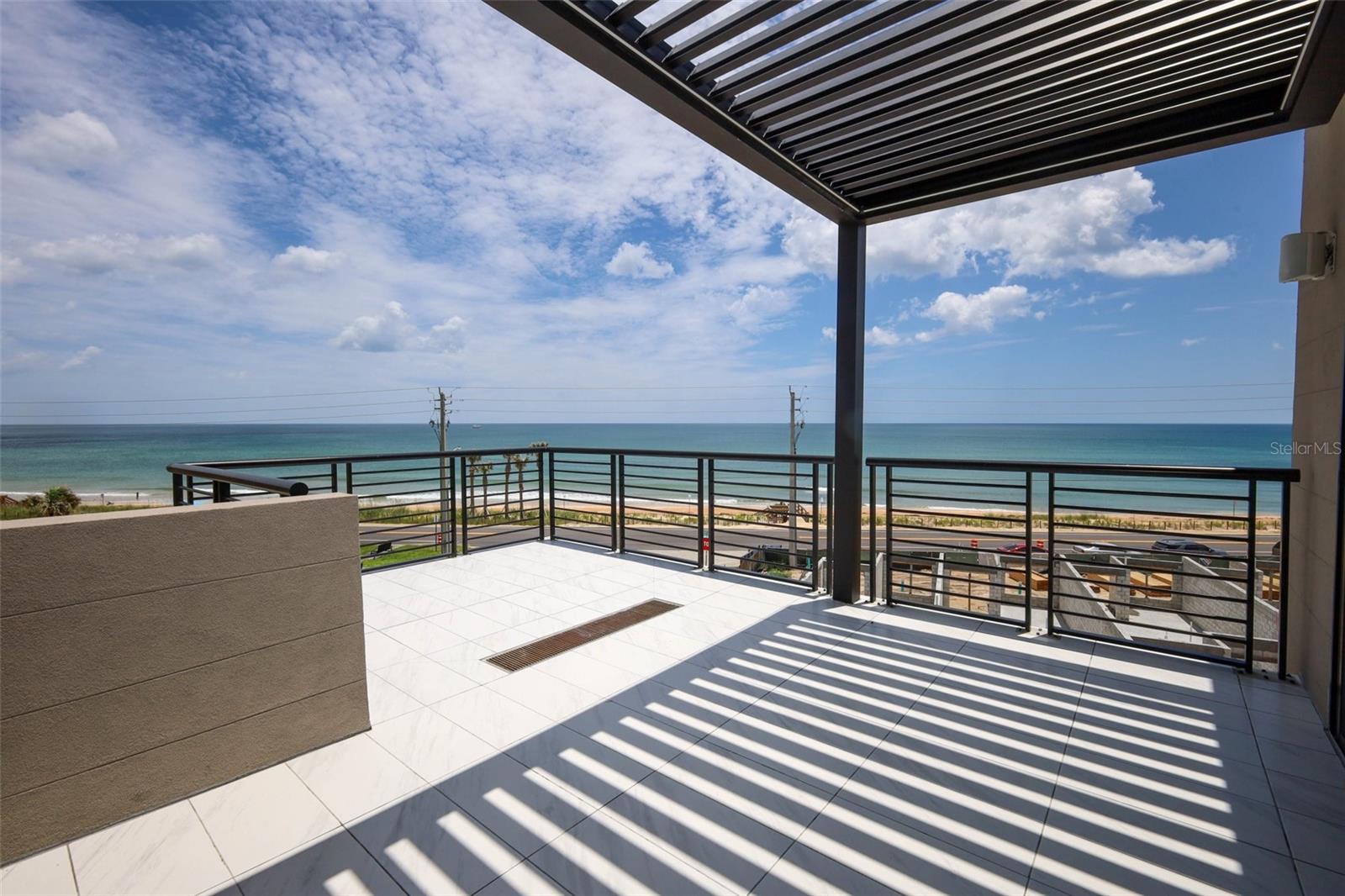 BAILEY BY THE SEA - Residential