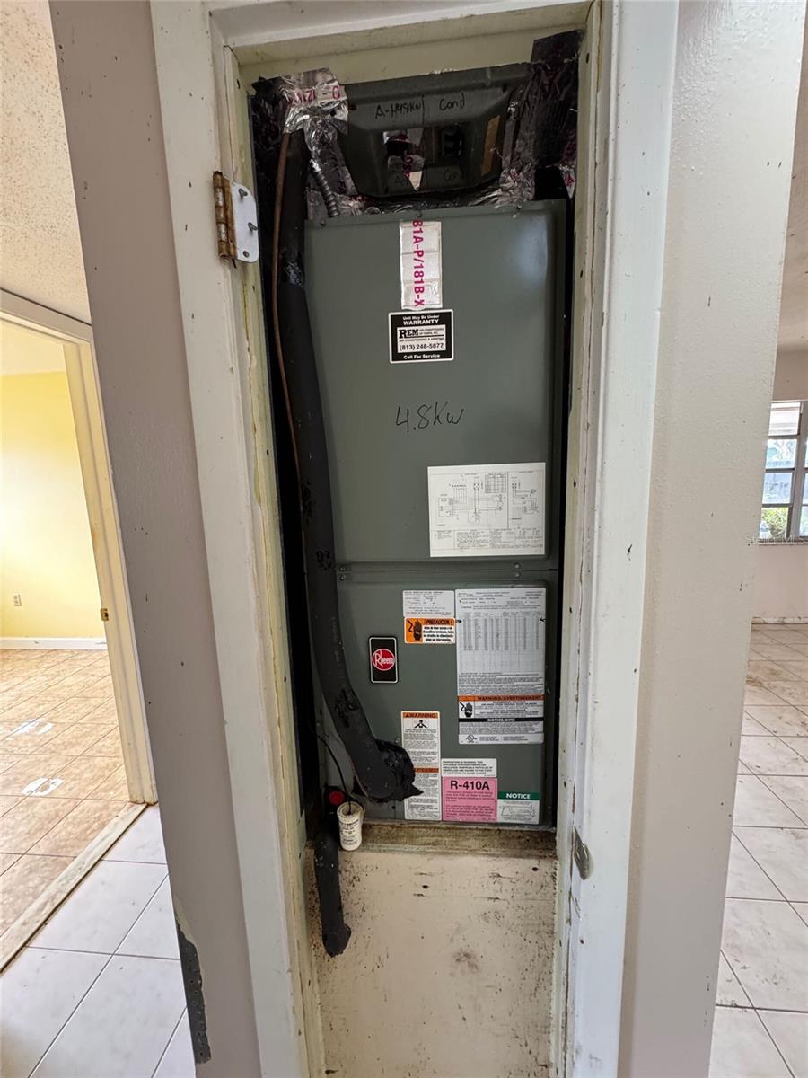APOLLO BEACH UNIT ONE PT ONE - Residential