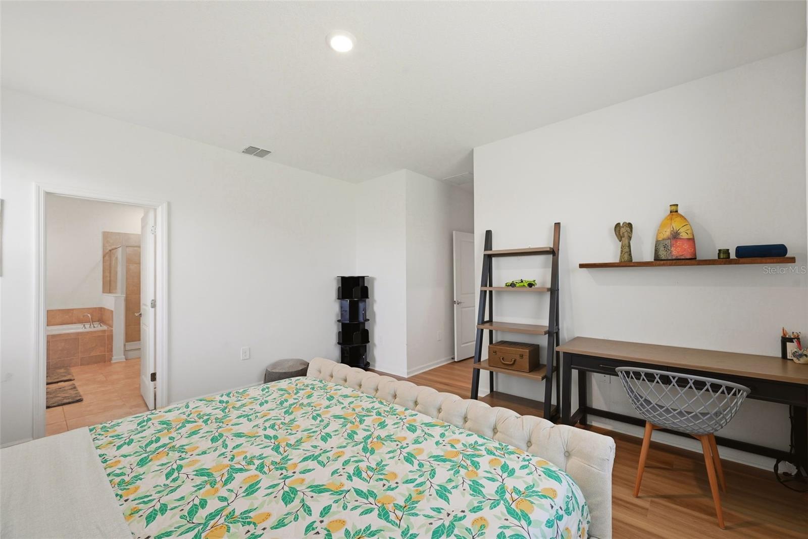 STOREY GROVE PH 5 - Residential