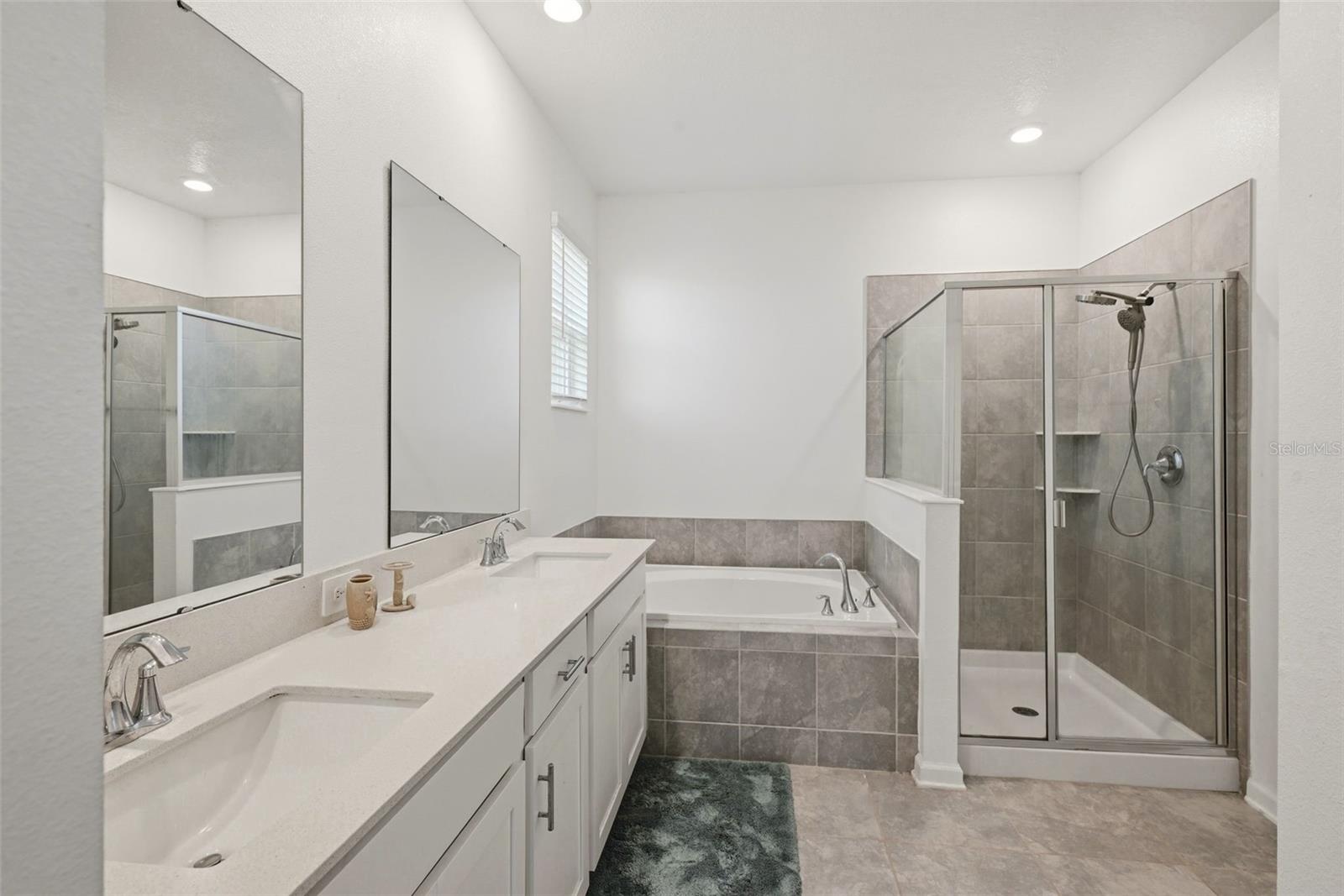 STOREY GROVE PH 5 - Residential