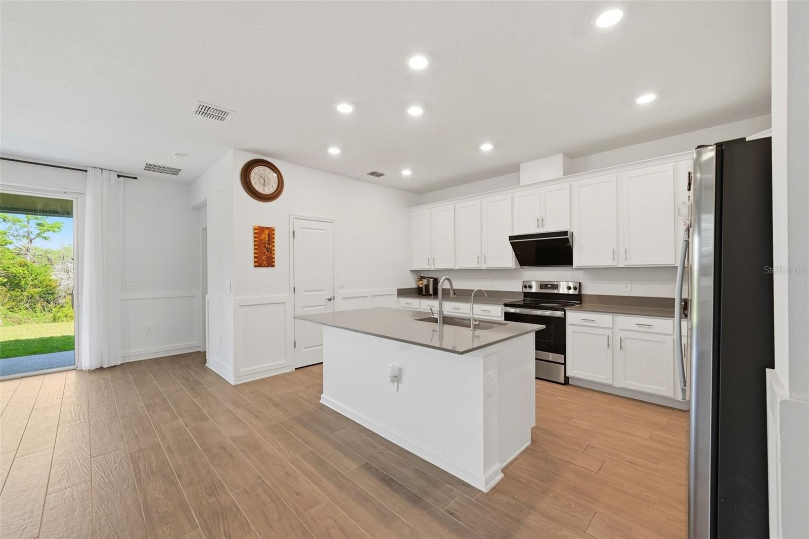 STOREY GROVE PH 5 - Residential