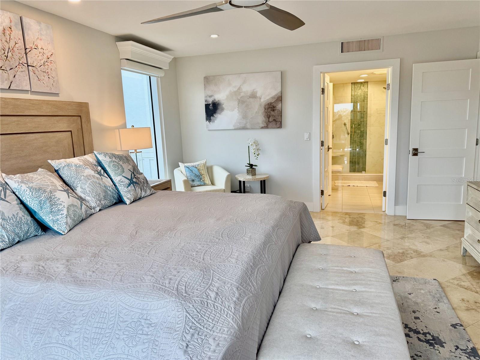 ISLANDS WEST - Residential