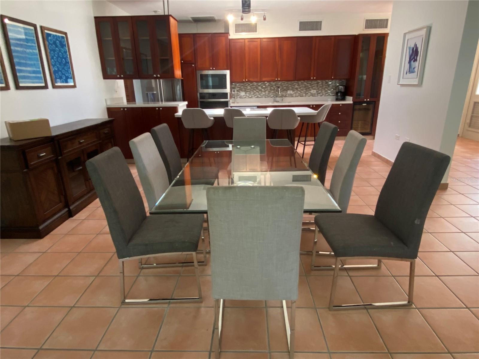 DORADO BEACH EAST - Residential