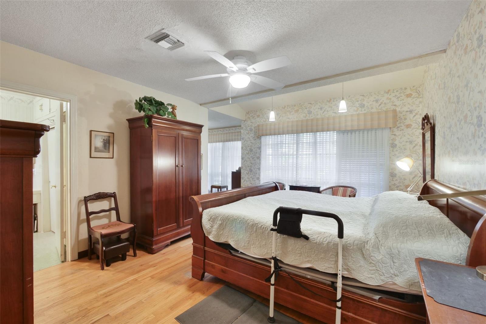 LANCASTER PARK - Residential