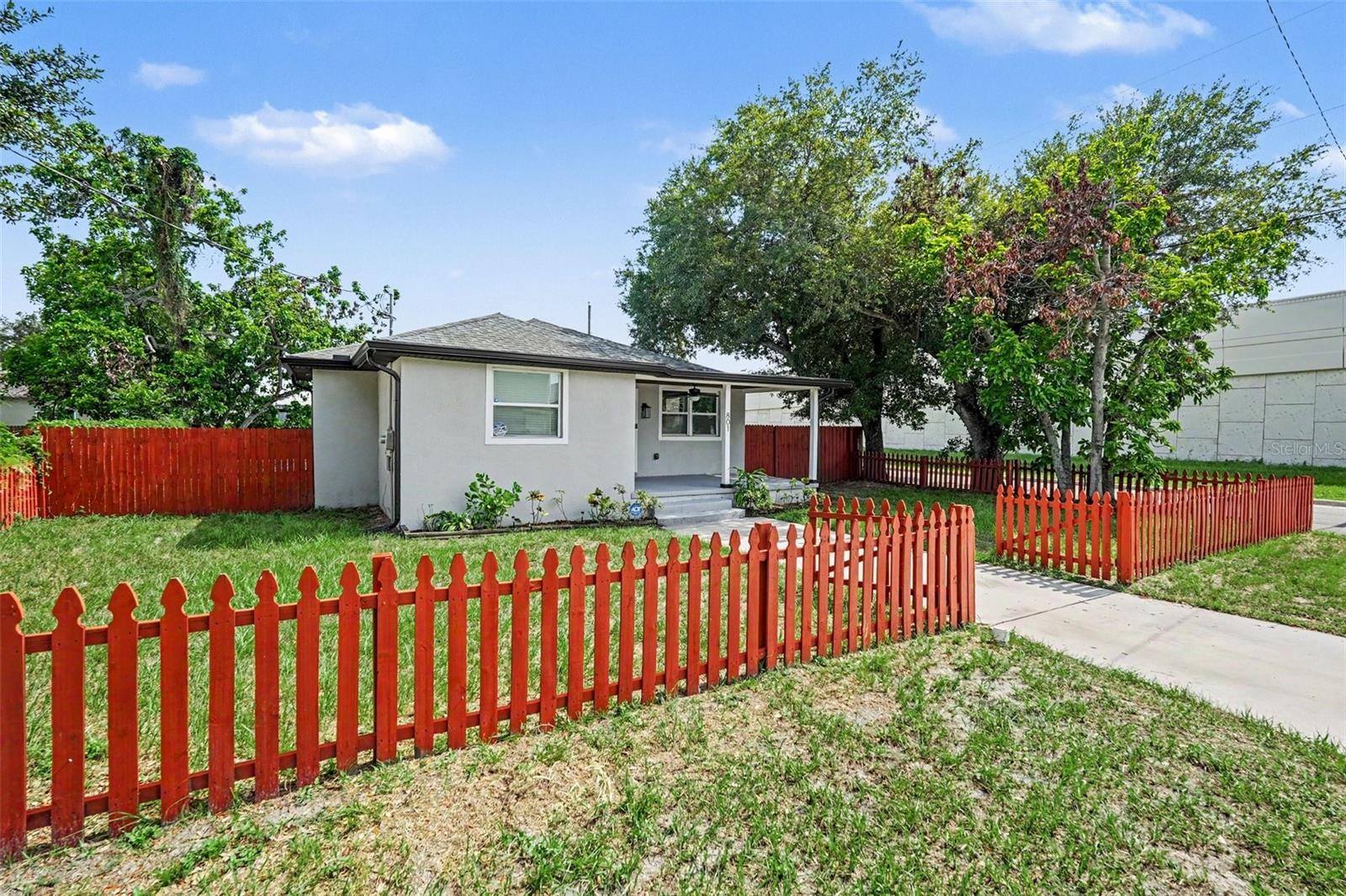LA VERGNE 1ST ADD - Residential