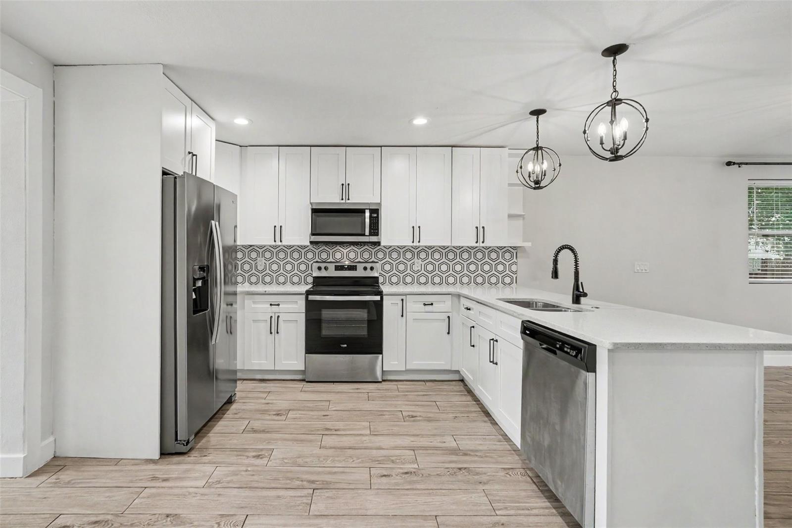 LA VERGNE 1ST ADD - Residential