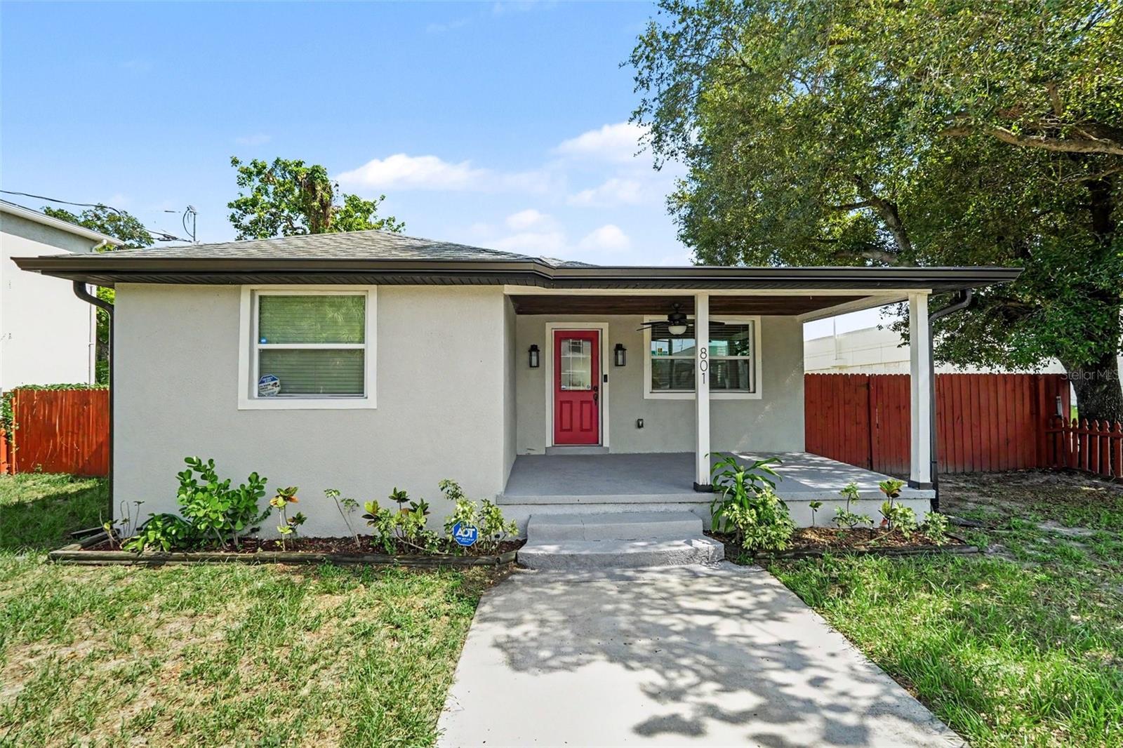 LA VERGNE 1ST ADD - Residential