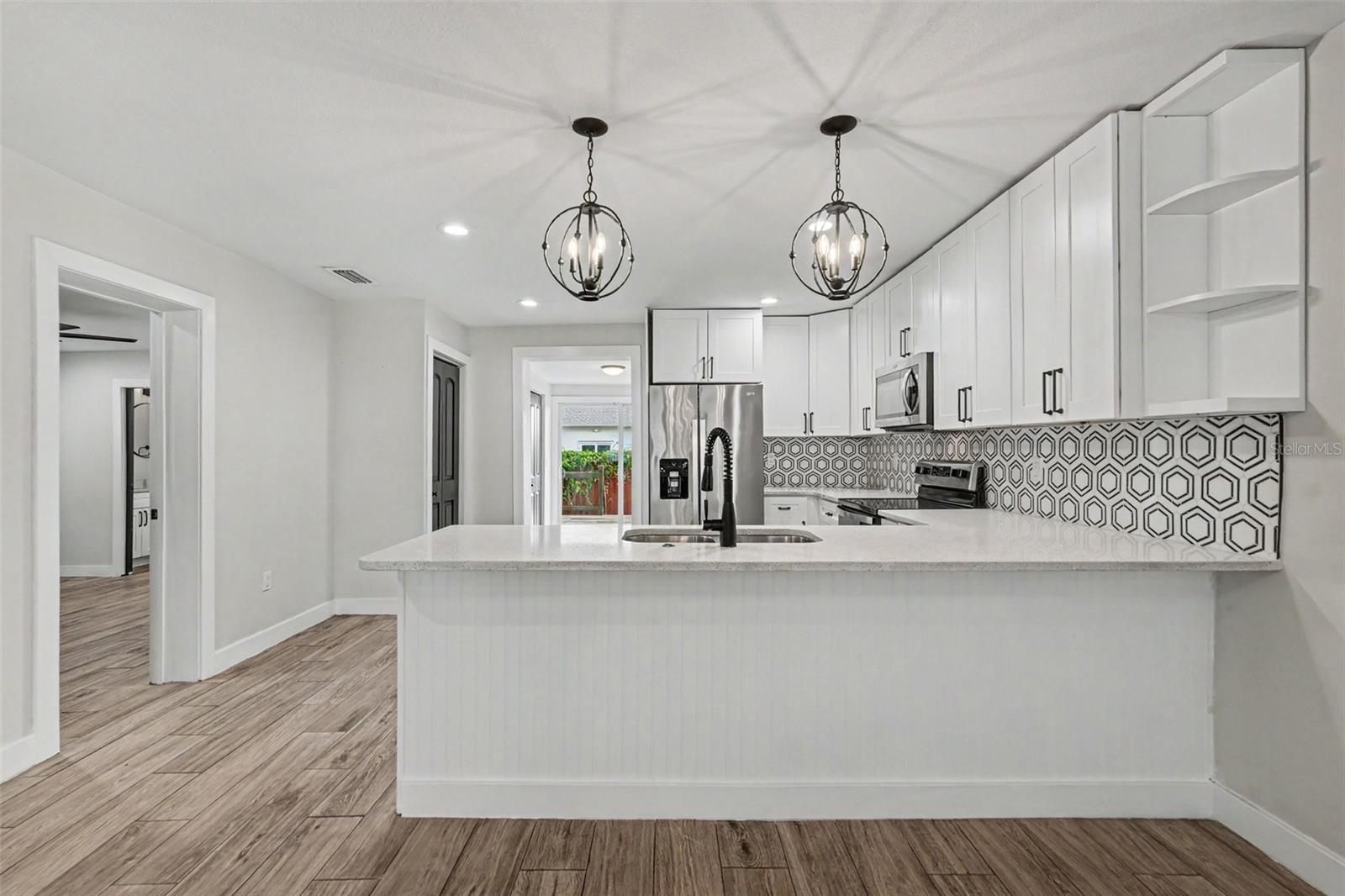 LA VERGNE 1ST ADD - Residential