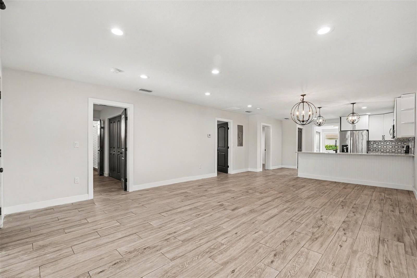 LA VERGNE 1ST ADD - Residential