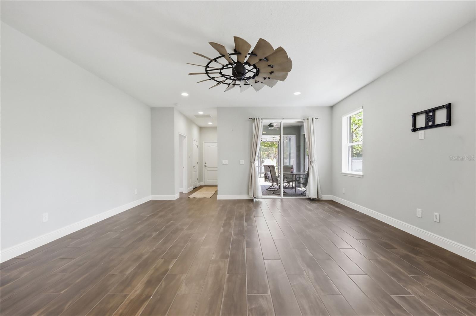 HAMLIN RESERVE - Residential