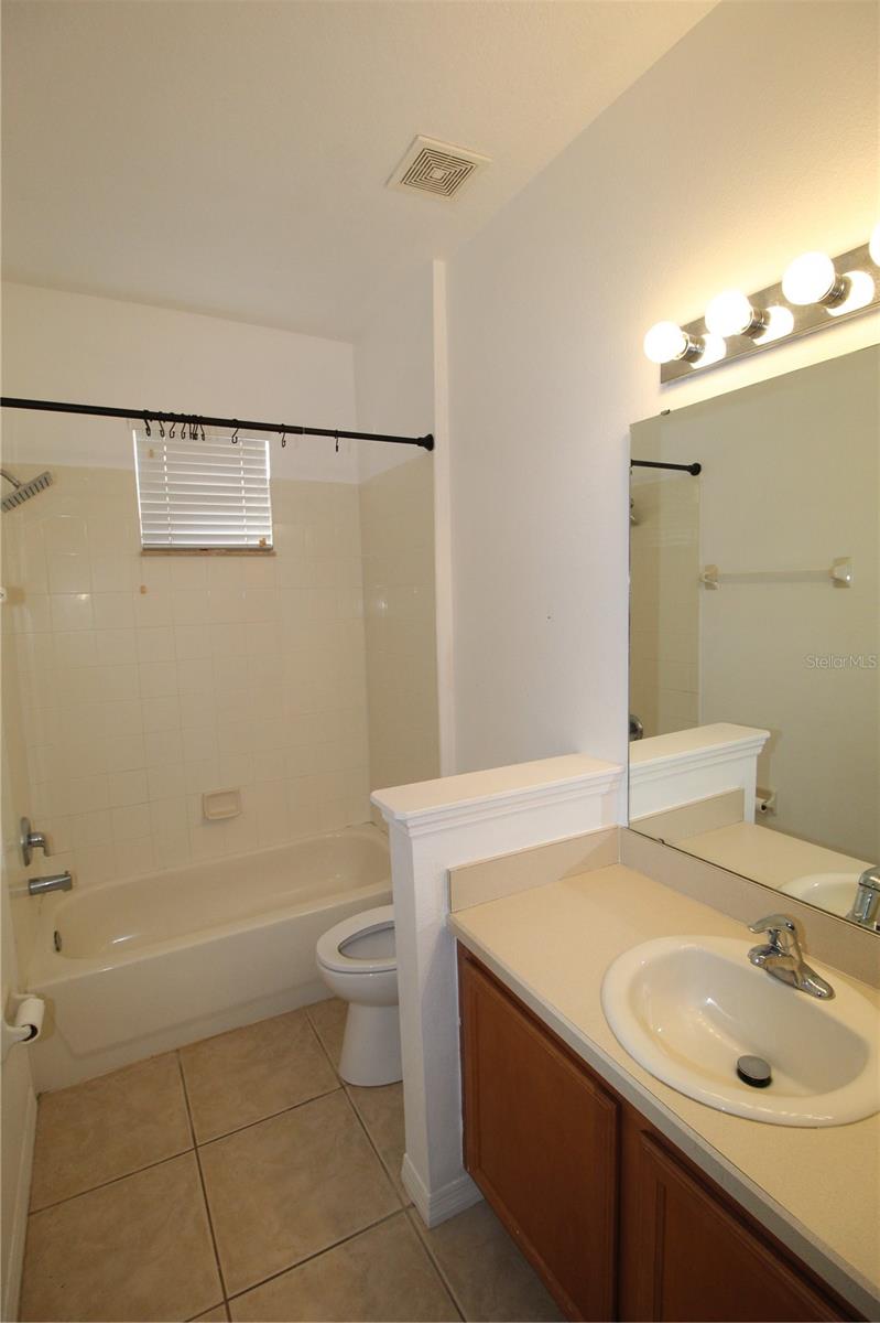 SAVANNAH PINES CONDO - Residential Lease