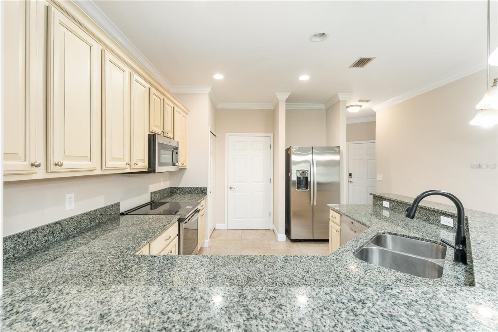 VILLAS OF WEST END UNIT B PH 1 - Residential