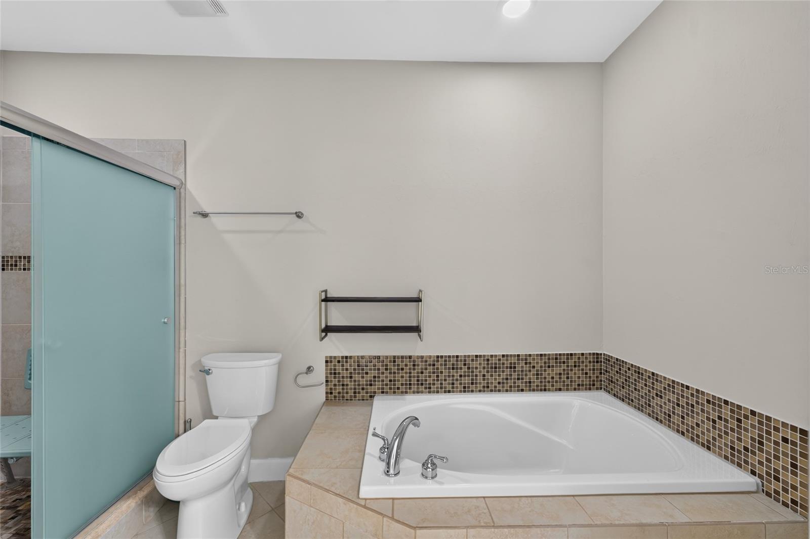 VILLAS OF WEST END UNIT B PH 1 - Residential