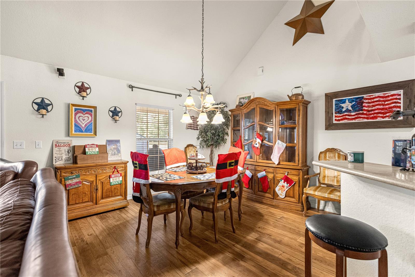 MEADOWBROOK RANCHES - Residential