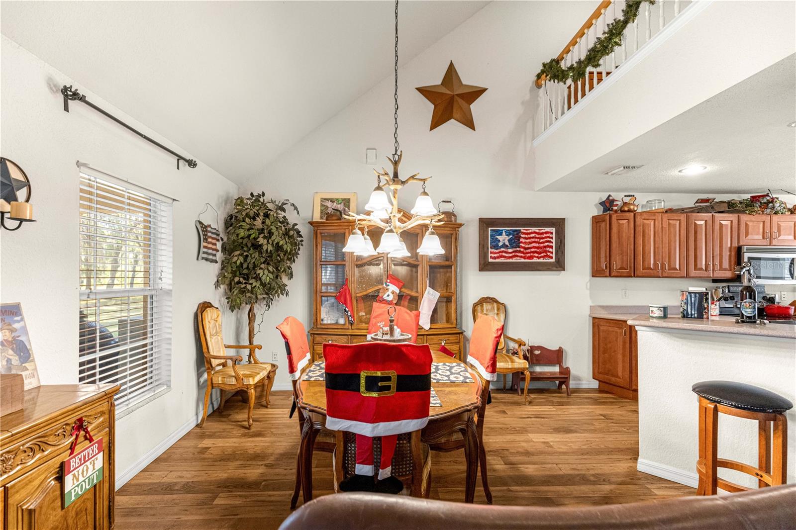 MEADOWBROOK RANCHES - Residential