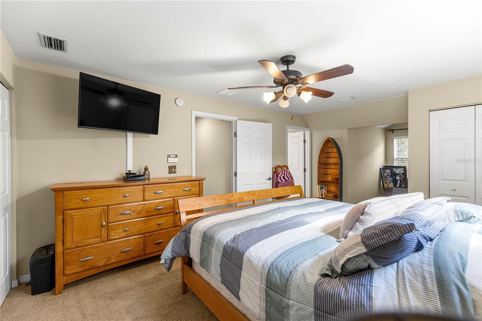 MEADOWBROOK RANCHES - Residential