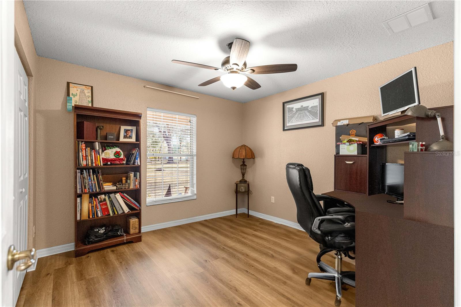 MEADOWBROOK RANCHES - Residential