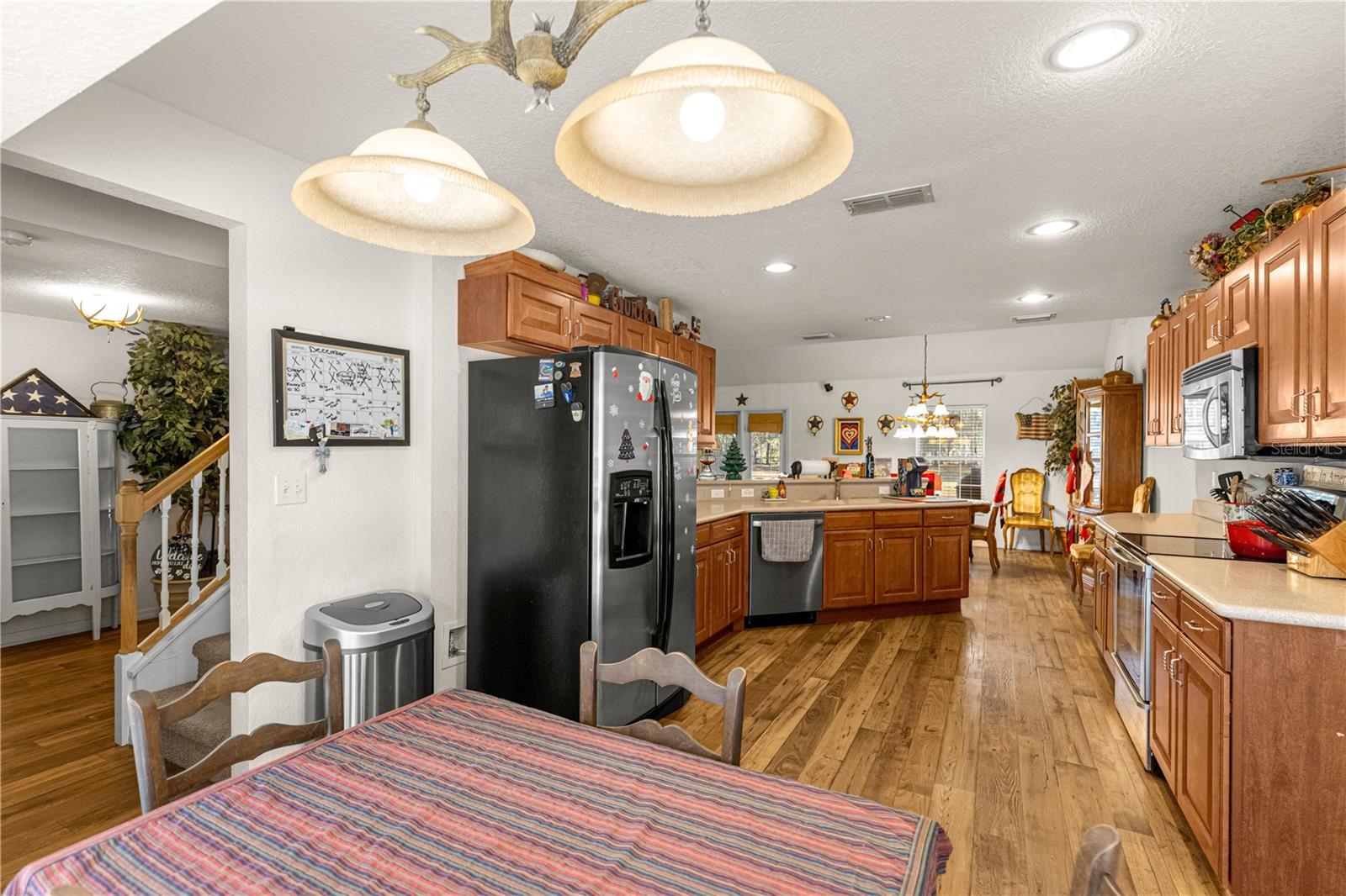MEADOWBROOK RANCHES - Residential