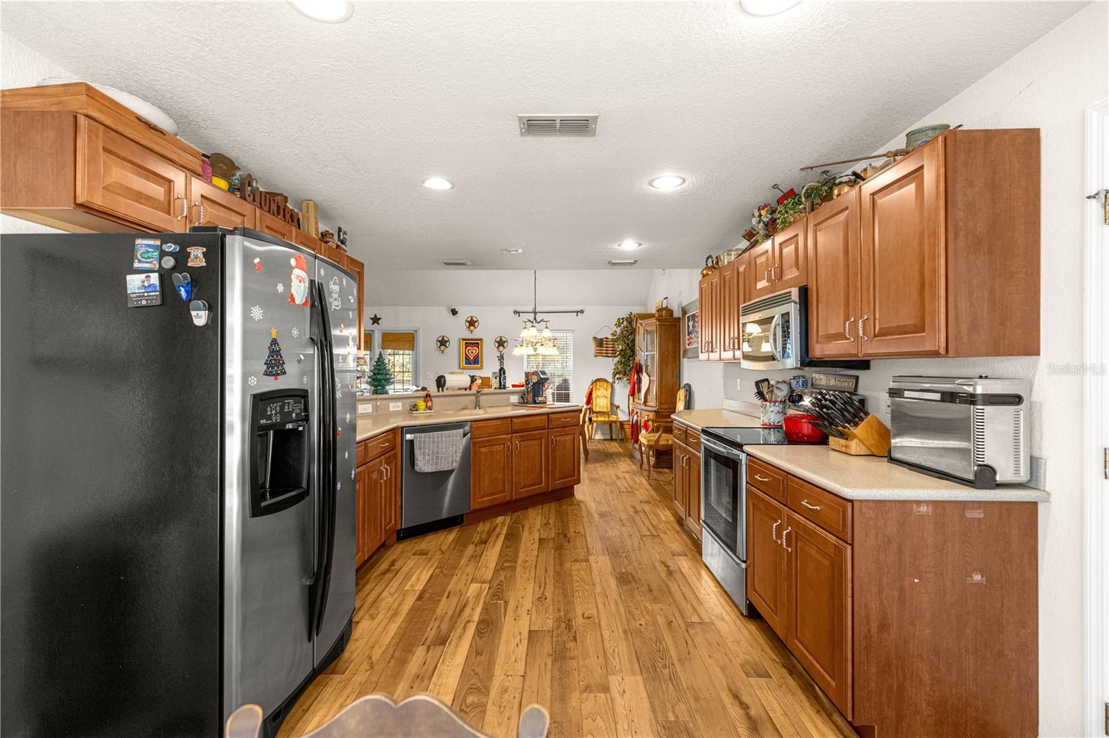 MEADOWBROOK RANCHES - Residential