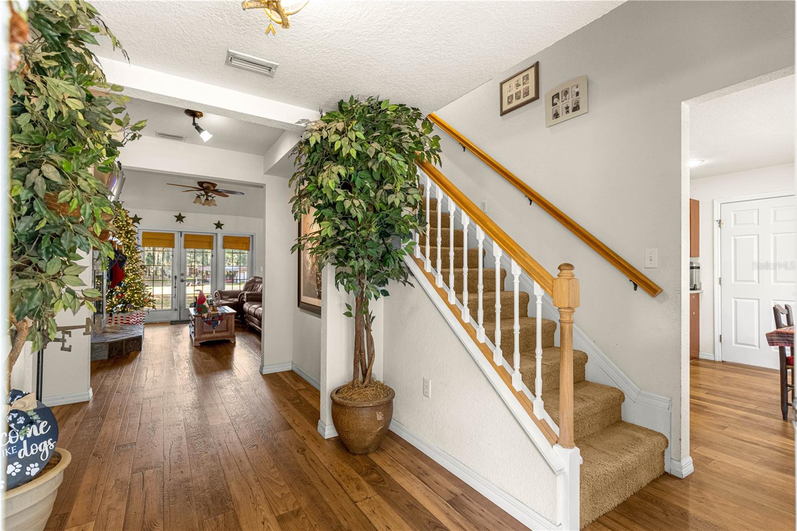 MEADOWBROOK RANCHES - Residential