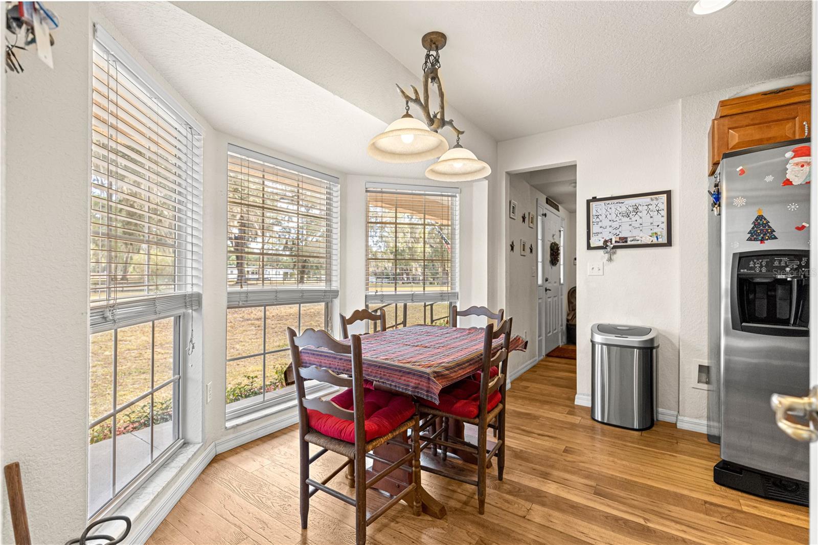 MEADOWBROOK RANCHES - Residential