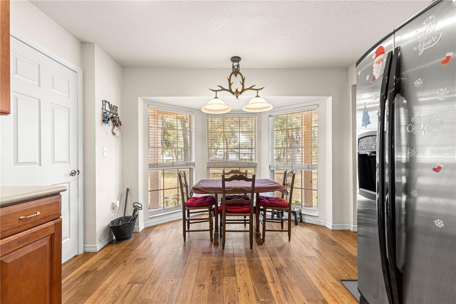 MEADOWBROOK RANCHES - Residential