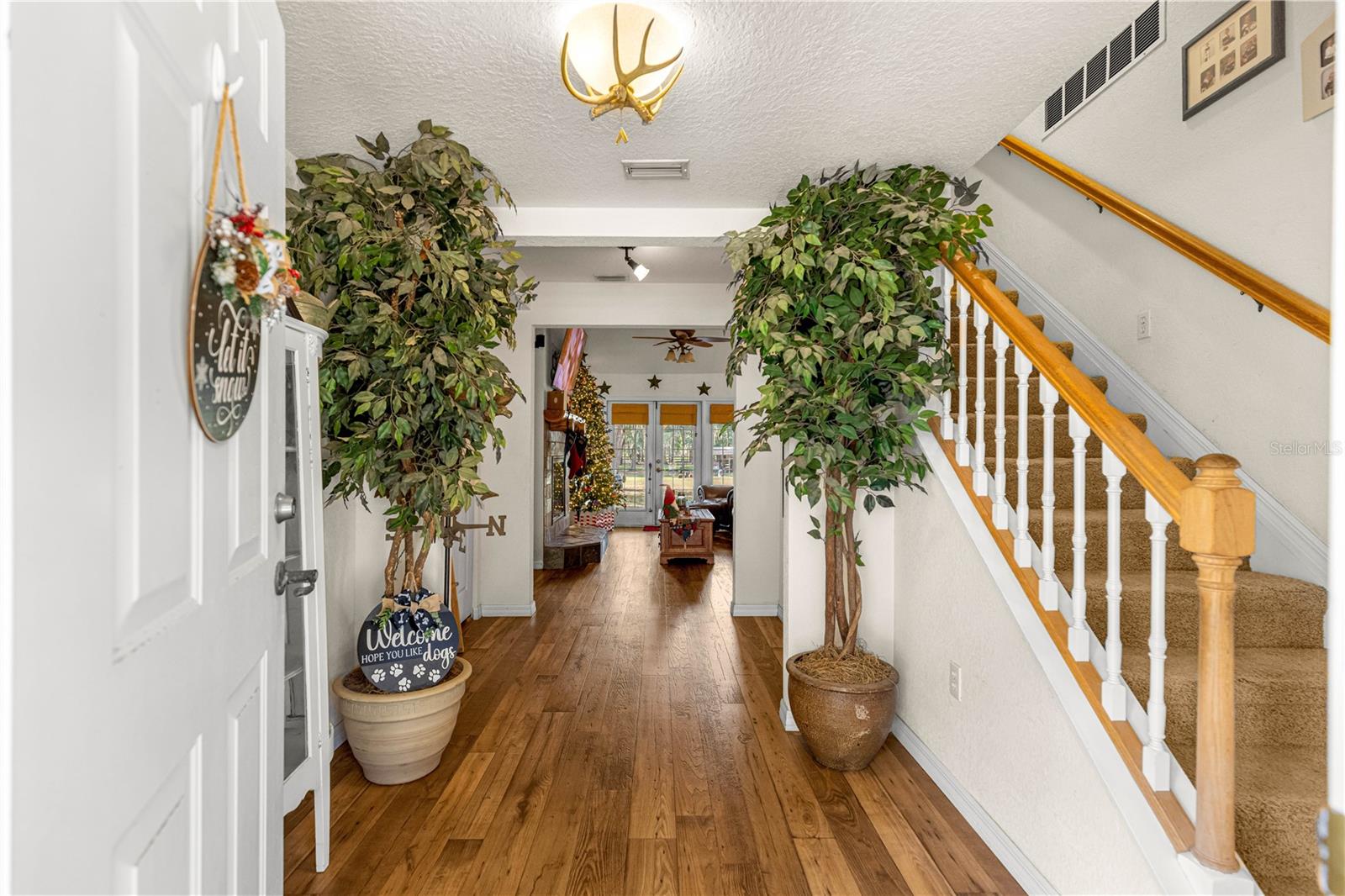 MEADOWBROOK RANCHES - Residential