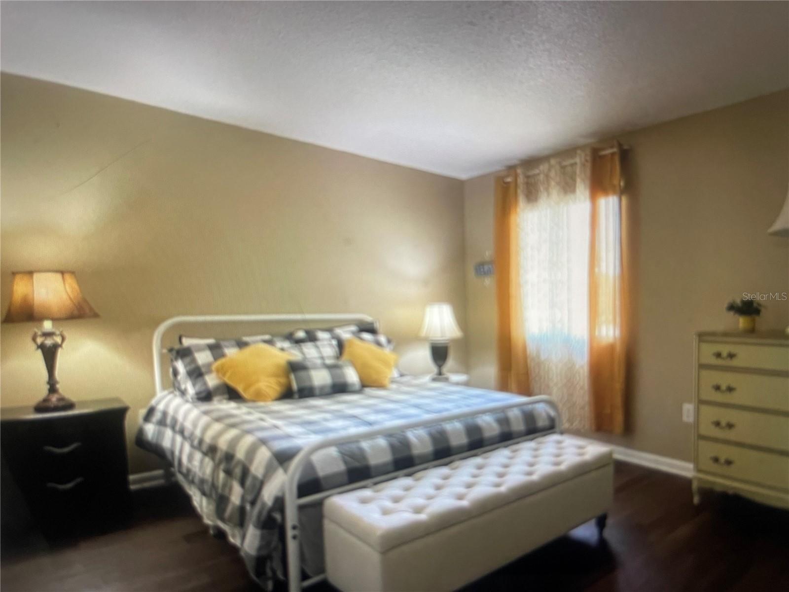 FAIRWAYS/SILVER SPGS SHRS CONDO - Residential