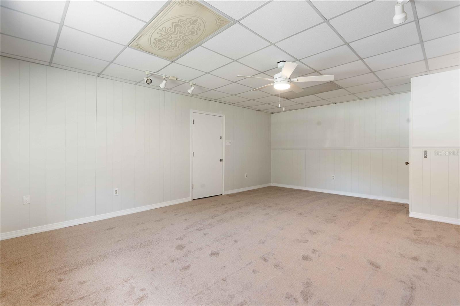 HAMNERS W E ROME AVE ESTAT - Residential